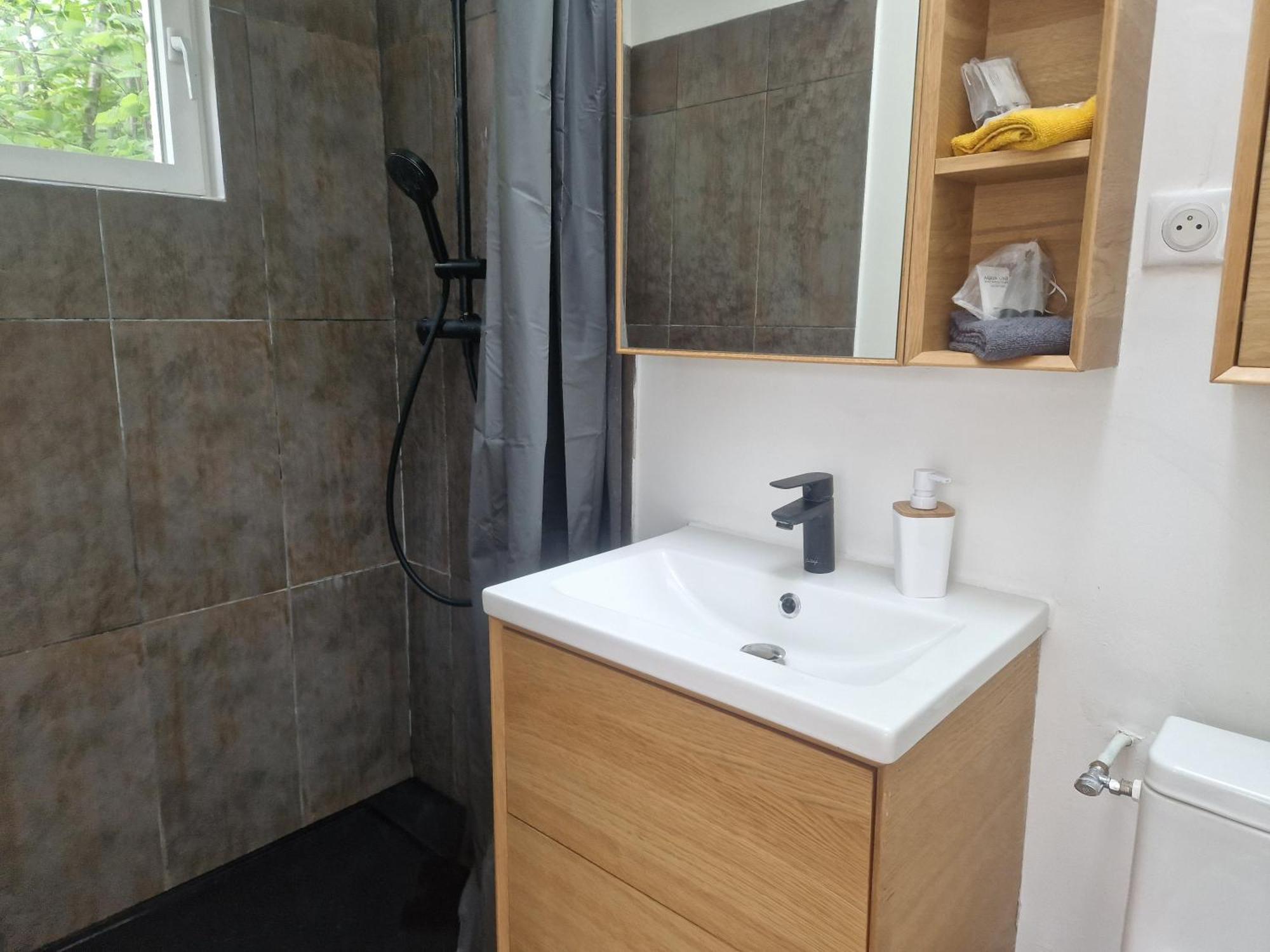La Serenite Balinaise, Chambre Et Sdb Privee, Jardin , Piscine Et Jacuzzi En Saison, Pres De Chantilly, Parc Asterix Et Cdg Et Paris En 20' Орри-ла-Виль Экстерьер фото